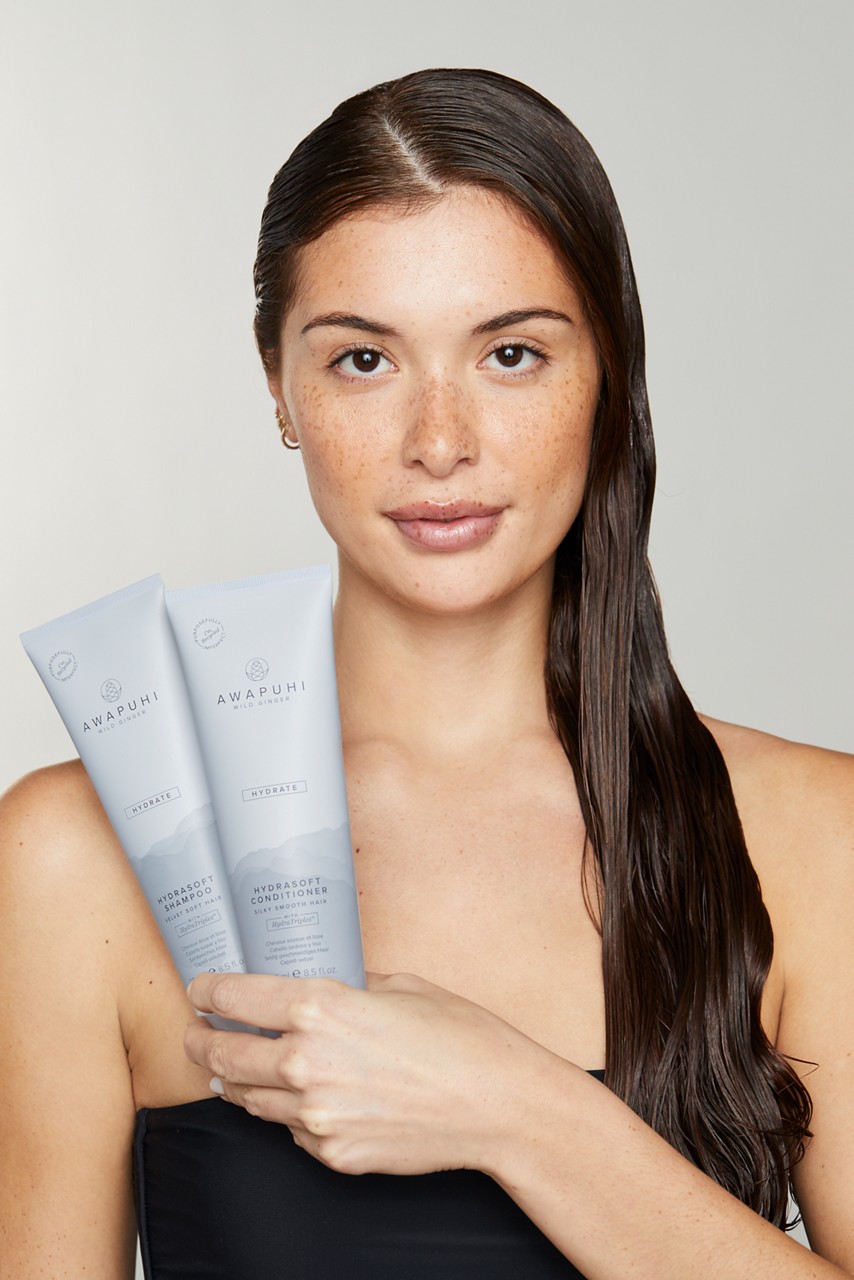 ���� ����  ��������� AWAPUHI HYDRASOFT ����� ���� 250 �"� + ���� ����� Wild Ginger Hydrasoft ��� ���� ����� 250 �"� ��� ����� 
